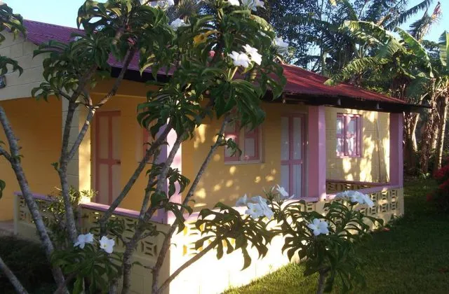 Los Bohios Campo Anil Jarabacoa bungalow